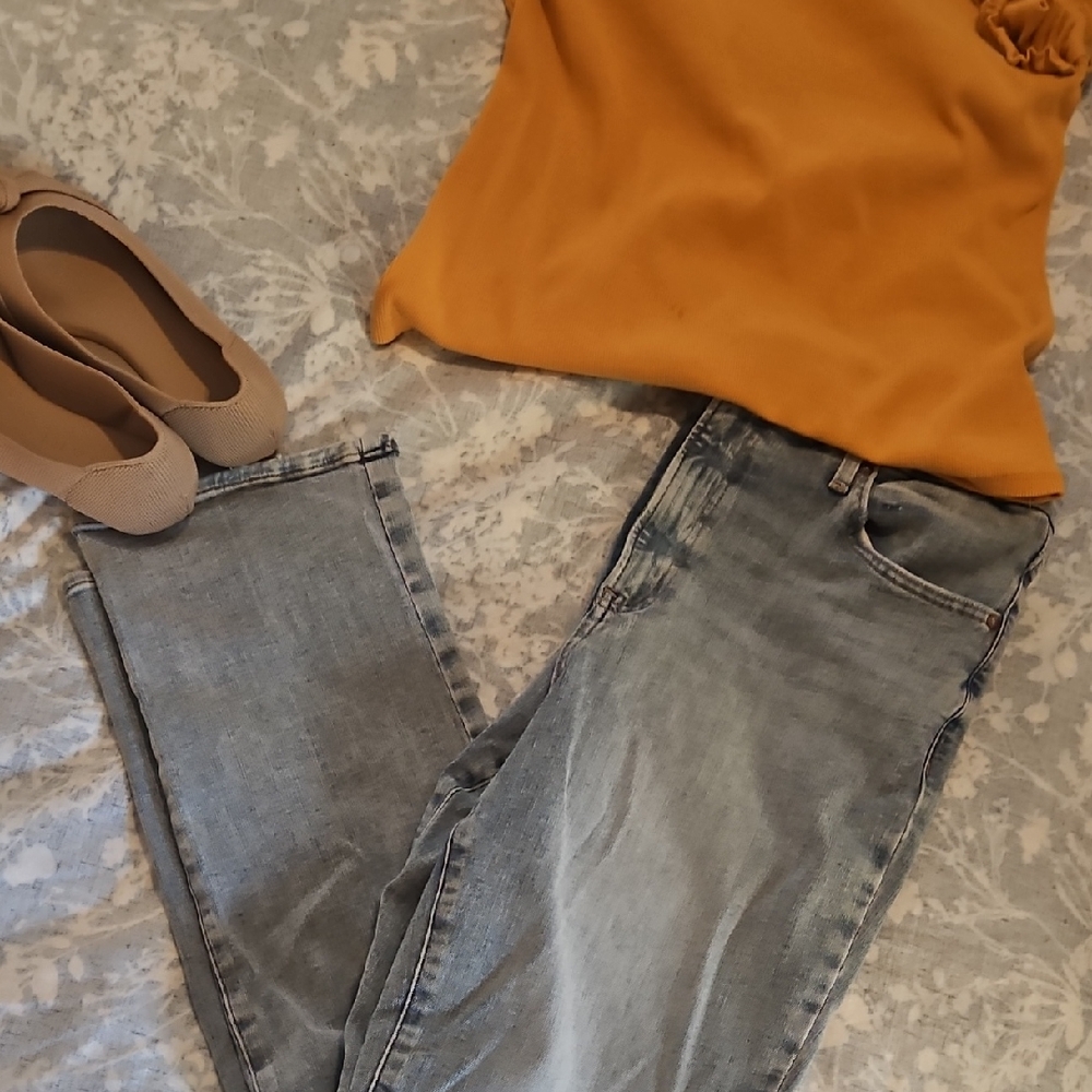 Women's Express Jeans
